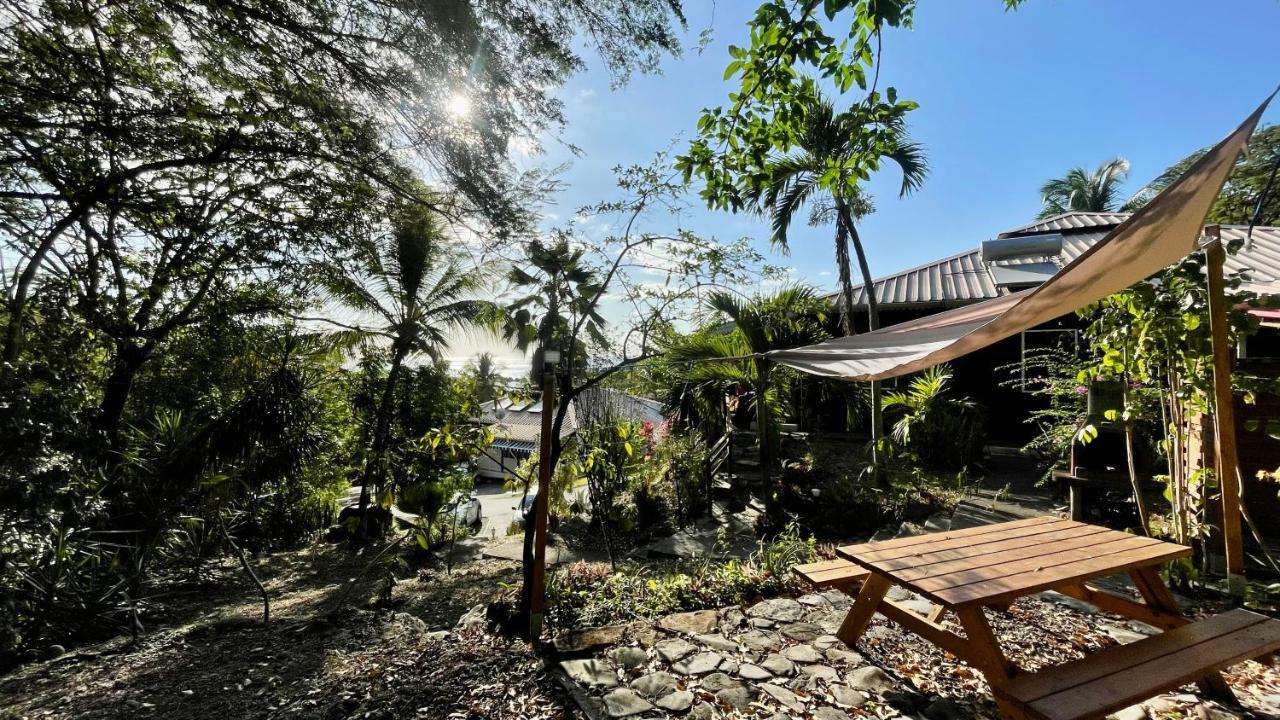 Location Gite Bungalow A 70M De La Plage Bouillante Exterior foto